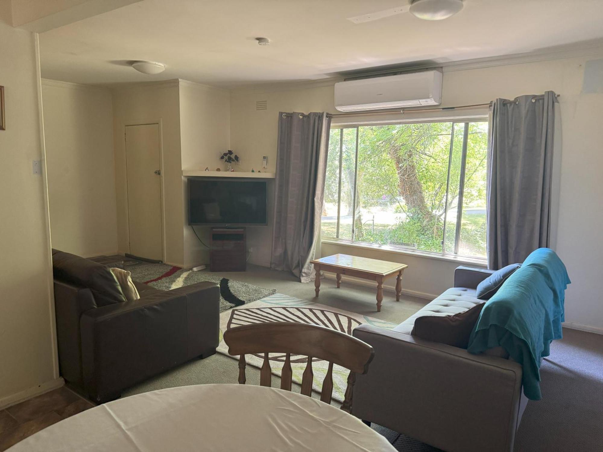 Ovensview On Riverside Bright Luaran gambar