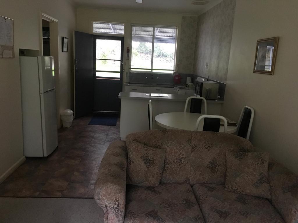 Ovensview On Riverside Bright Luaran gambar