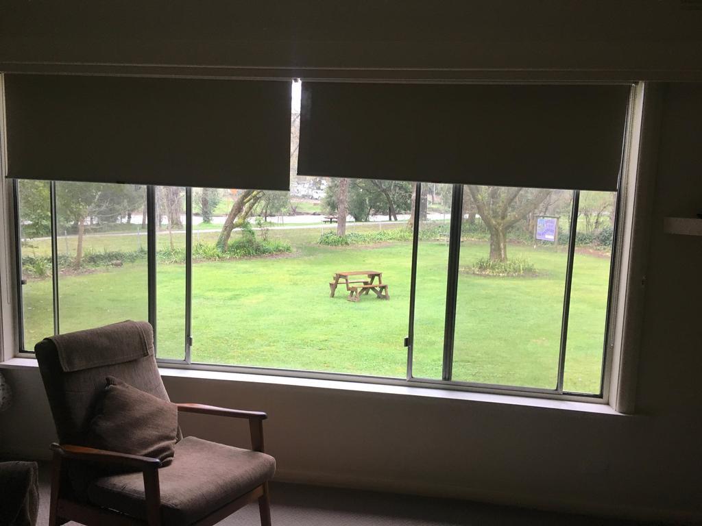 Ovensview On Riverside Bright Luaran gambar
