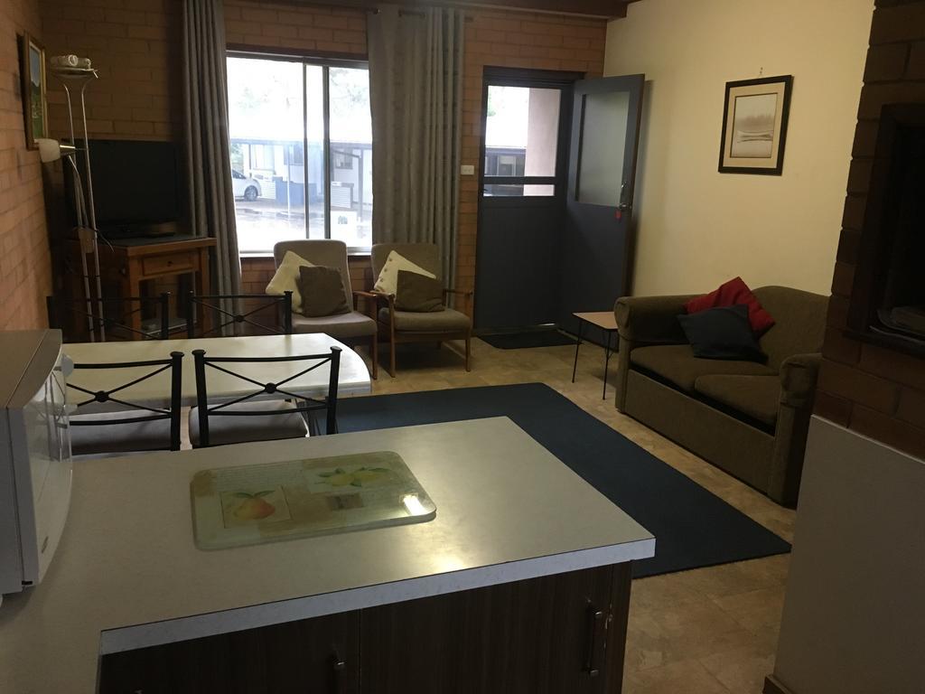 Ovensview On Riverside Bright Luaran gambar