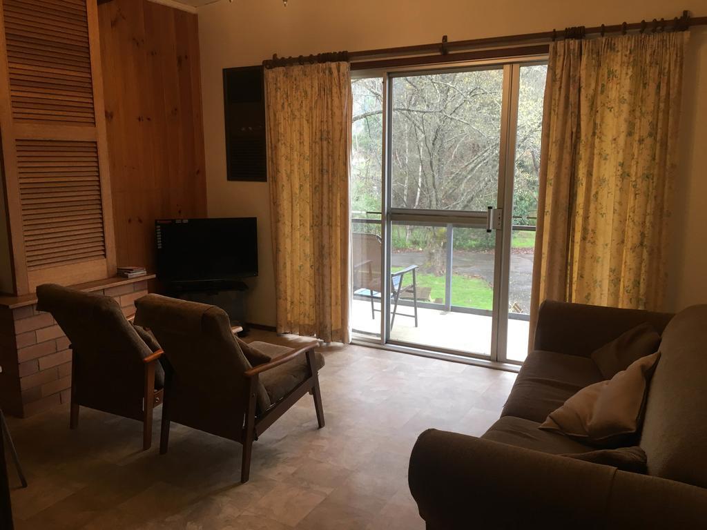 Ovensview On Riverside Bright Luaran gambar